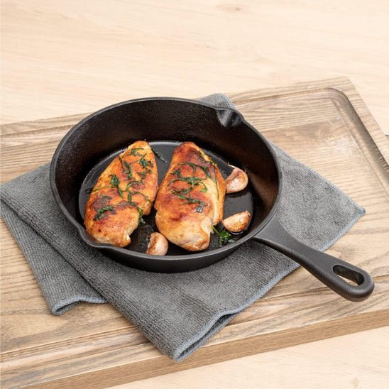 Rustika™️ – Poêle en Fonte Haute Performance - INOVA CUISINE SHOP